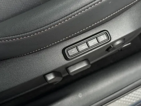 KM25MXB CUPRA Formentor 1.5 eTSI 150 V2 5dr DSG Thumbnail #35