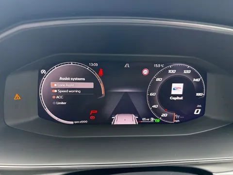 KM25MXB CUPRA Formentor 1.5 eTSI 150 V2 5dr DSG Thumbnail #37