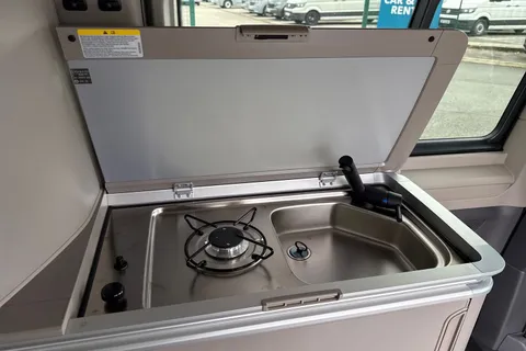 DG26CMZ Volkswagen California Coast T7 SWB 150 PS DSG - New Shape / Delivery Mileage Thumbnail #37