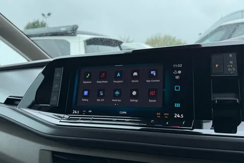 DG26CMZ Volkswagen California Coast T7 SWB 150 PS DSG - New Shape / Delivery Mileage Thumbnail #51