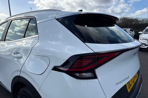 DC72FOJ Kia Sportage 1.6 T-GDi 2 Euro 6 (s/s) 5dr Thumbnail #32