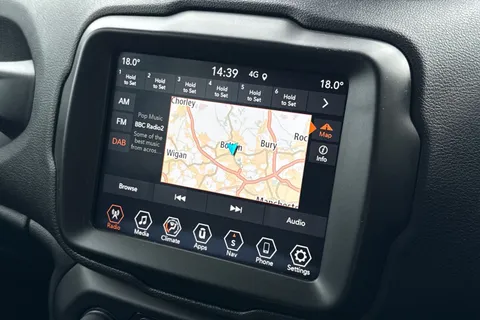 YX21JCU Jeep Renegade 1.3 GSE T4 11.4kWh Trailhawk Auto 4xe Euro 6 (s/s) 5dr Thumbnail #21