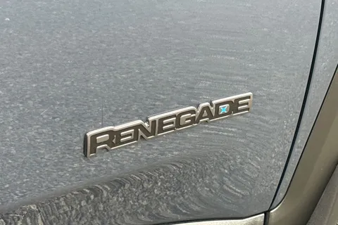 YX21JCU Jeep Renegade 1.3 GSE T4 11.4kWh Trailhawk Auto 4xe Euro 6 (s/s) 5dr Thumbnail #32