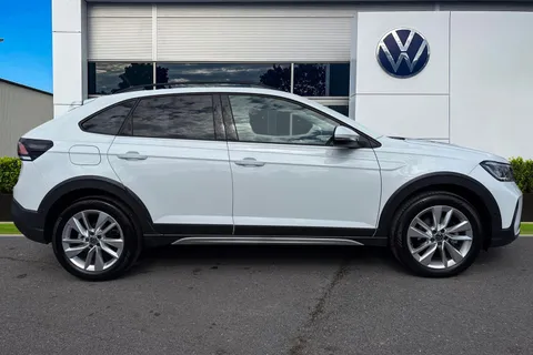 GK25CVC Volkswagen Taigo 1.0 TSI 115 Match 5dr Thumbnail #4