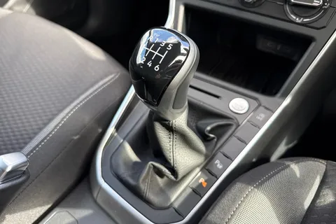 GK25CVC Volkswagen Taigo 1.0 TSI 115 Match 5dr Thumbnail #24