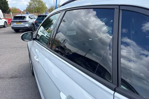 GK25CVC Volkswagen Taigo 1.0 TSI 115 Match 5dr Thumbnail #34