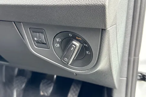 GK25CVC Volkswagen Taigo 1.0 TSI 115 Match 5dr Thumbnail #38