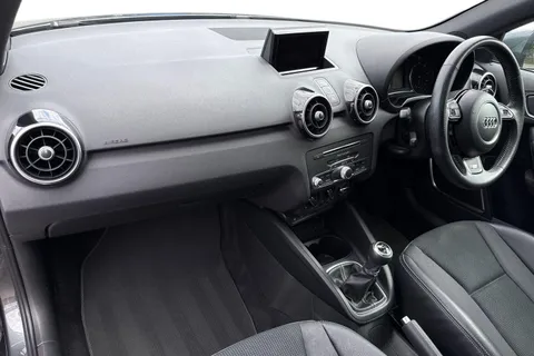 WM18LLZ Audi A1 1.4 TFSI S line Sportback Euro 6 (s/s) 5dr (Nav) Thumbnail #16