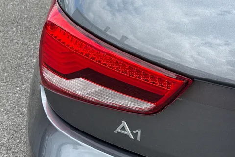 WM18LLZ Audi A1 1.4 TFSI S line Sportback Euro 6 (s/s) 5dr (Nav) Thumbnail #36