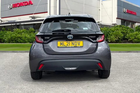 ML21NDV Toyota Yaris 1.5 Hybrid Icon 5dr CVT Thumbnail #6