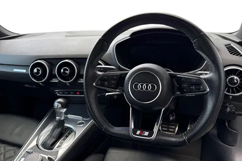 EK23AOW Audi TT Coup- Black Edition 40 TFSI  197 PS S tronic Thumbnail #19