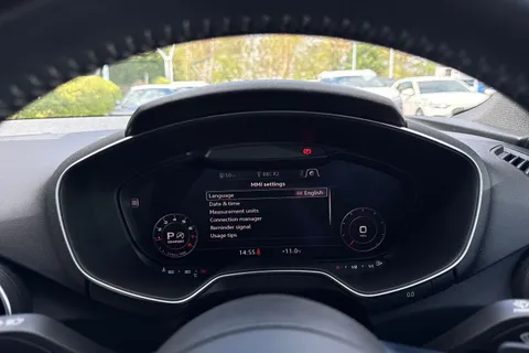 EK23AOW Audi TT Coup- Black Edition 40 TFSI  197 PS S tronic Thumbnail #27