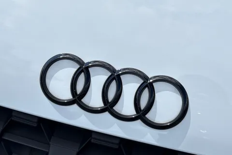 EK23AOW Audi TT Coup- Black Edition 40 TFSI  197 PS S tronic Thumbnail #41