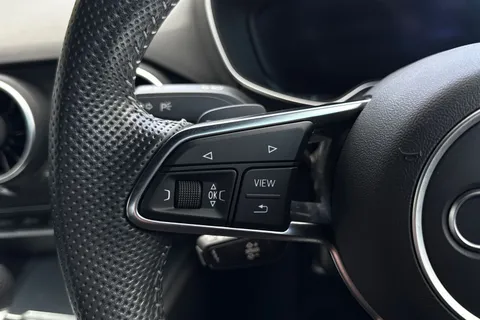 EK23AOW Audi TT Coup- Black Edition 40 TFSI  197 PS S tronic Thumbnail #55