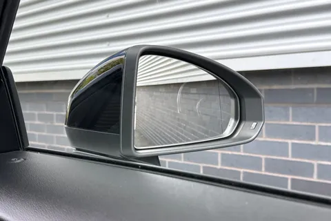 EK23AOW Audi TT Coup- Black Edition 40 TFSI  197 PS S tronic Thumbnail #57