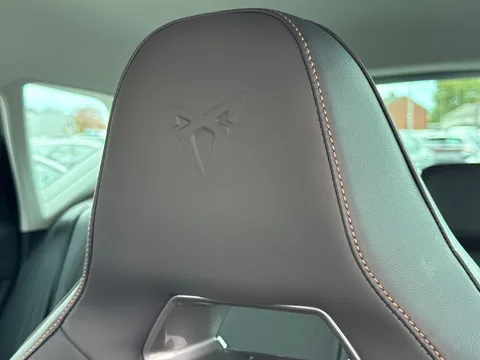 KP75FDX CUPRA Ateca 1.5 EcoTSI V2 5dr DSG Thumbnail #31