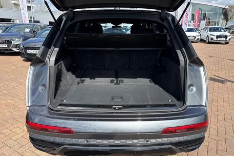 BV23UXC Audi Q7 Black Edition 50 TDI quattro 286 PS tiptronic Thumbnail #7