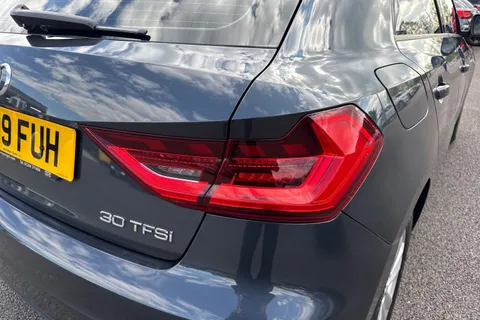 LM19FUH Audi A1 1.0 TFSI 30 SE Sportback S Tronic Euro 6 (s/s) 5dr Thumbnail #8