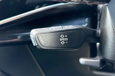 BV23UXC Audi Q7 Black Edition 50 TDI quattro 286 PS tiptronic Thumbnail #28