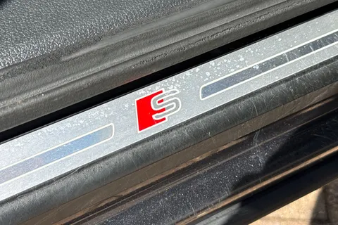 BV23UXC Audi Q7 Black Edition 50 TDI quattro 286 PS tiptronic Thumbnail #38