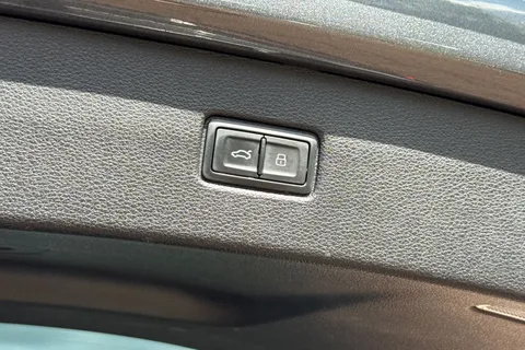 BV23UXC Audi Q7 Black Edition 50 TDI quattro 286 PS tiptronic Thumbnail #40