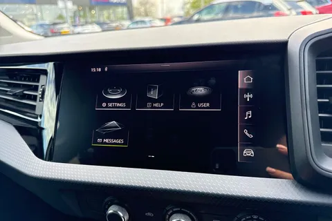 LM19FUH Audi A1 1.0 TFSI 30 SE Sportback S Tronic Euro 6 (s/s) 5dr Thumbnail #52