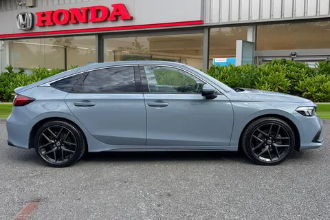 MV73UUW Honda Civic 2.0 h i-MMD Advance eCVT Euro 6 (s/s) 5dr Thumbnail #4