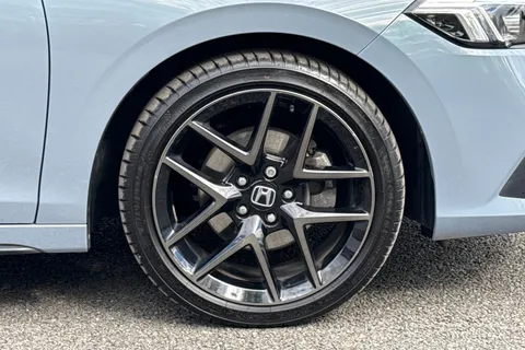 MV73UUW Honda Civic 2.0 h i-MMD Advance eCVT Euro 6 (s/s) 5dr Thumbnail #13