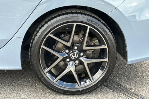 MV73UUW Honda Civic 2.0 h i-MMD Advance eCVT Euro 6 (s/s) 5dr Thumbnail #15