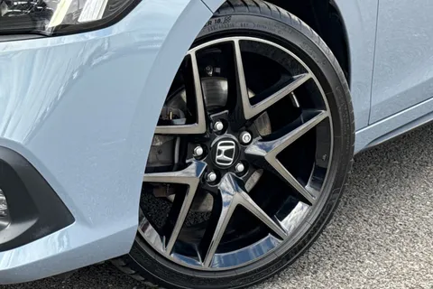 MV73UUW Honda Civic 2.0 h i-MMD Advance eCVT Euro 6 (s/s) 5dr Thumbnail #29