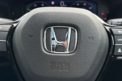 MV73UUW Honda Civic 2.0 h i-MMD Advance eCVT Euro 6 (s/s) 5dr Thumbnail #38