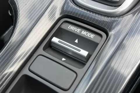 MV73UUW Honda Civic 2.0 h i-MMD Advance eCVT Euro 6 (s/s) 5dr Thumbnail #43