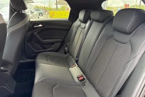 AV20NSF Audi A1 1.5 TFSI 35 S line Sportback S Tronic Euro 6 (s/s) 5dr Thumbnail #20