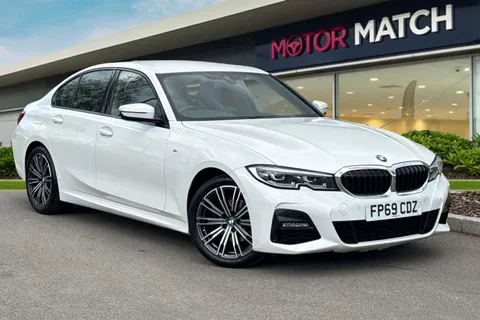 FP69CDZ BMW 3 Series 2.0 320i M Sport Auto Euro 6 (s/s) 4dr Thumbnail #2