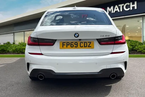 FP69CDZ BMW 3 Series 2.0 320i M Sport Auto Euro 6 (s/s) 4dr Thumbnail #5