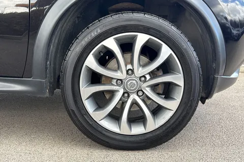 ML16BVT Nissan Juke 1.6 Tekna XTRON Euro 6 5dr Thumbnail #10