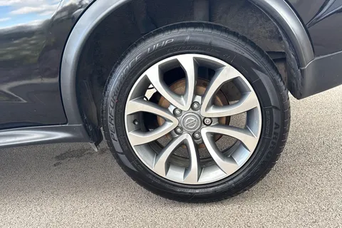 ML16BVT Nissan Juke 1.6 Tekna XTRON Euro 6 5dr Thumbnail #12