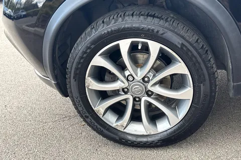 ML16BVT Nissan Juke 1.6 Tekna XTRON Euro 6 5dr Thumbnail #13