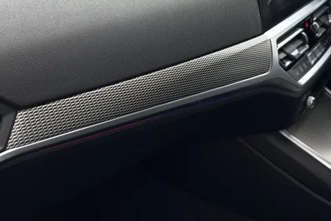 FP69CDZ BMW 3 Series 2.0 320i M Sport Auto Euro 6 (s/s) 4dr Thumbnail #41