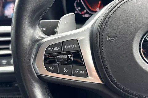 FP69CDZ BMW 3 Series 2.0 320i M Sport Auto Euro 6 (s/s) 4dr Thumbnail #44