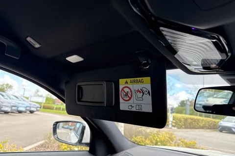 FP69CDZ BMW 3 Series 2.0 320i M Sport Auto Euro 6 (s/s) 4dr Thumbnail #54