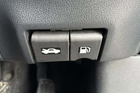 ML16BVT Nissan Juke 1.6 Tekna XTRON Euro 6 5dr Thumbnail #50