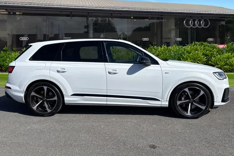 PJ23OKN Audi Q7 Black Edition 50 TDI quattro 286 PS tiptronic Thumbnail #4