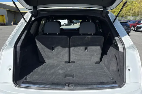 PJ23OKN Audi Q7 Black Edition 50 TDI quattro 286 PS tiptronic Thumbnail #8