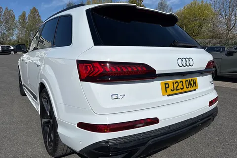 PJ23OKN Audi Q7 Black Edition 50 TDI quattro 286 PS tiptronic Thumbnail #9