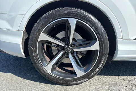 PJ23OKN Audi Q7 Black Edition 50 TDI quattro 286 PS tiptronic Thumbnail #12