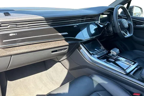 PJ23OKN Audi Q7 Black Edition 50 TDI quattro 286 PS tiptronic Thumbnail #16