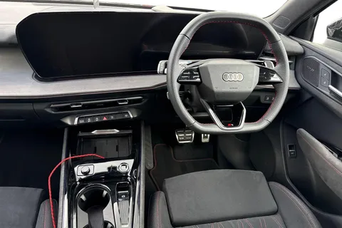 PJ75HKL Audi Q3 SUV Edition 1 TFSI  150 PS S tronic Thumbnail #18