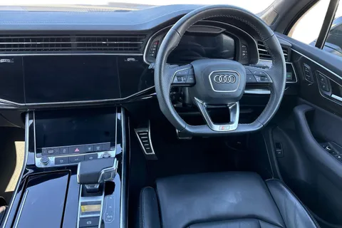 PJ23OKN Audi Q7 Black Edition 50 TDI quattro 286 PS tiptronic Thumbnail #19