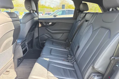 PJ23OKN Audi Q7 Black Edition 50 TDI quattro 286 PS tiptronic Thumbnail #20